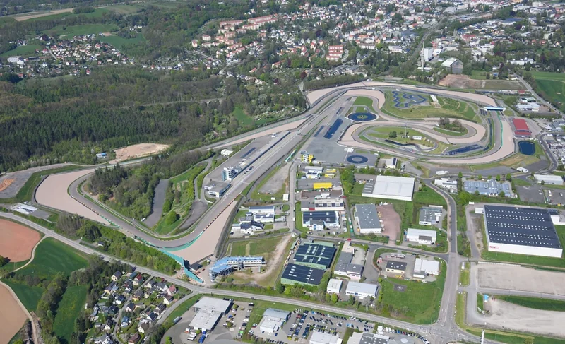 Die Rennstrecke Sachsenring aus der Luft