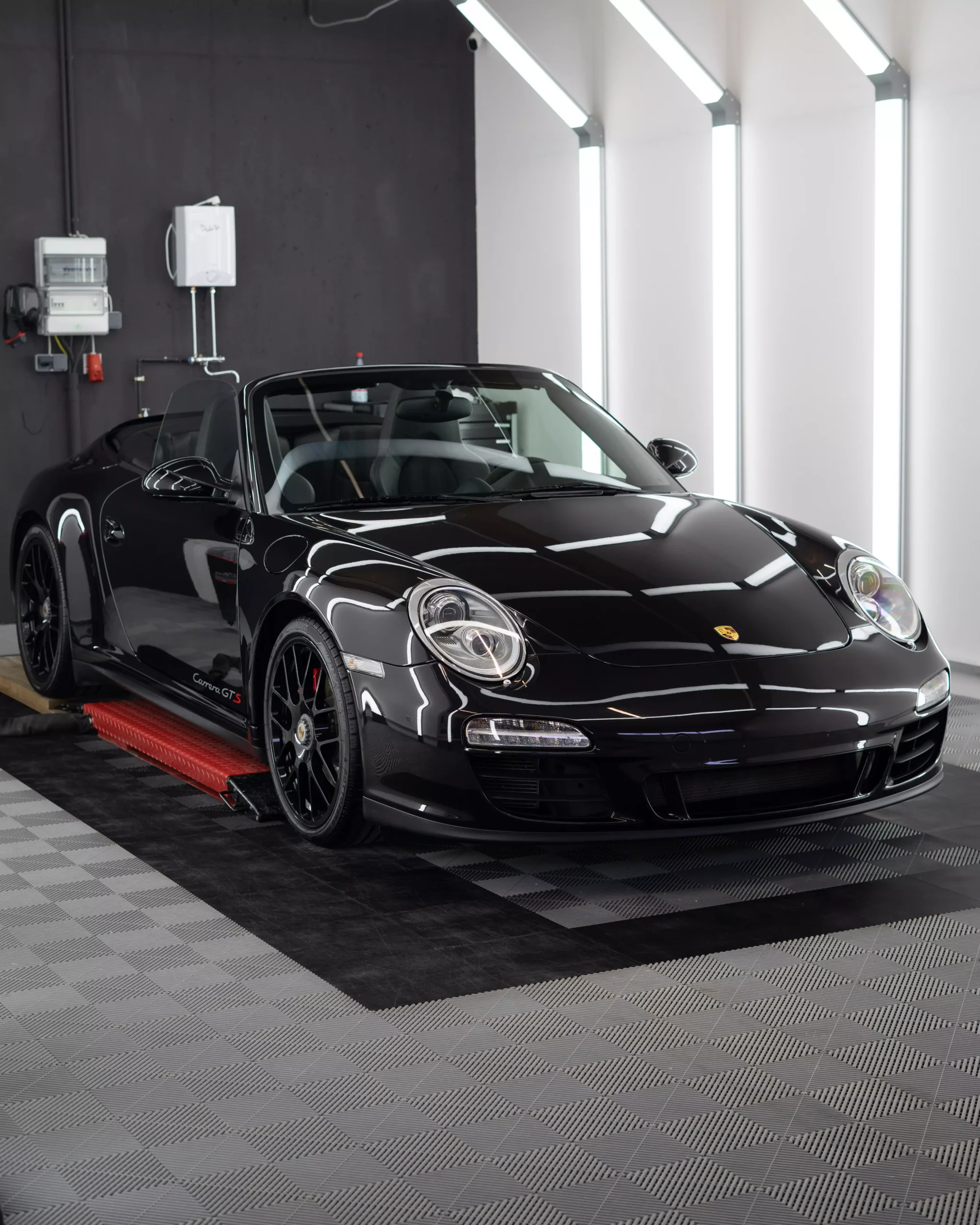 Porsche 911 Keramikversiegelung. Insbesondere für Porsche 997 GTS wie hier auf dem Bild zu sehen.