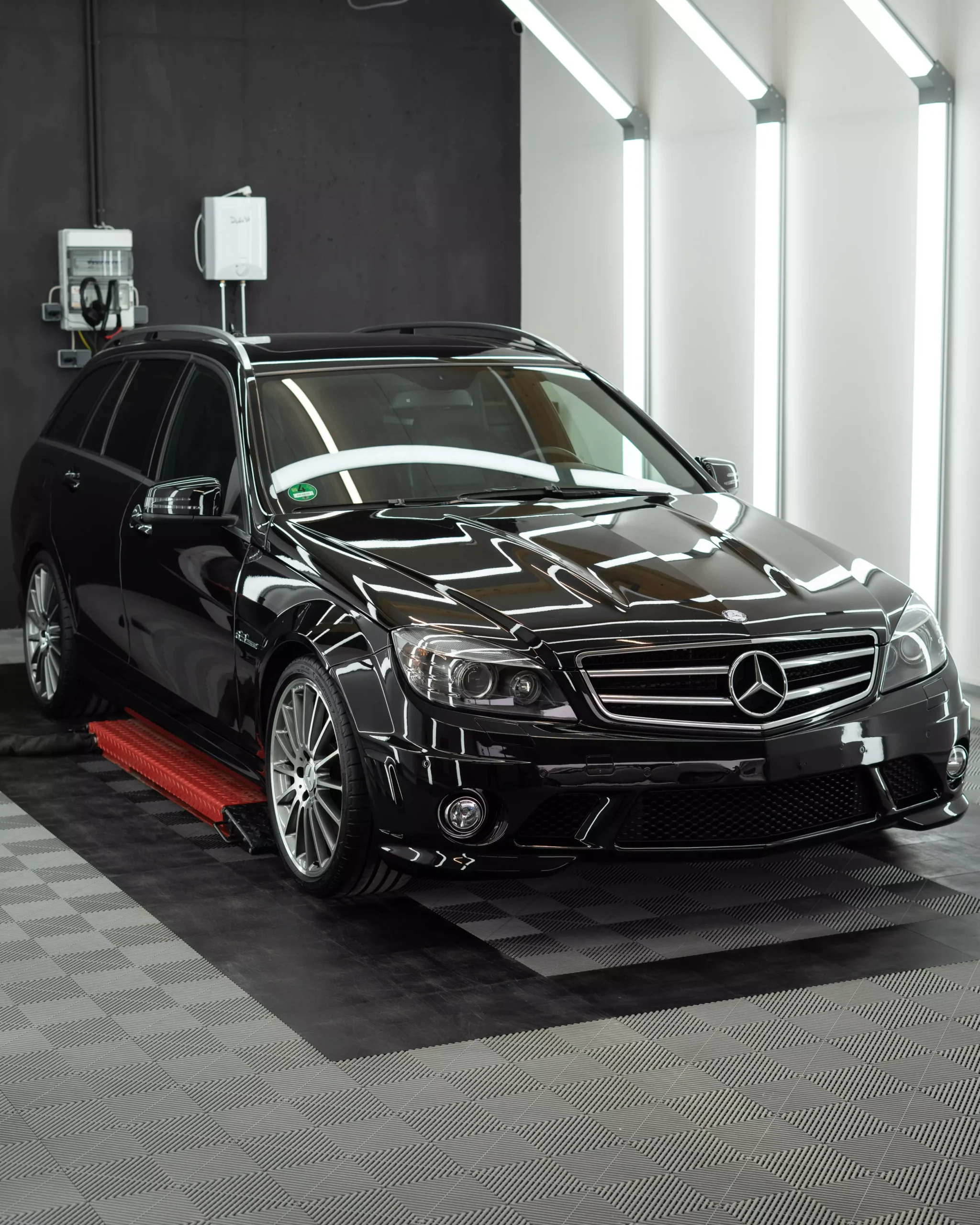 Mercedes-Benz C63 Keramikversiegelung bei GLAXI in Schwäbisch Hall