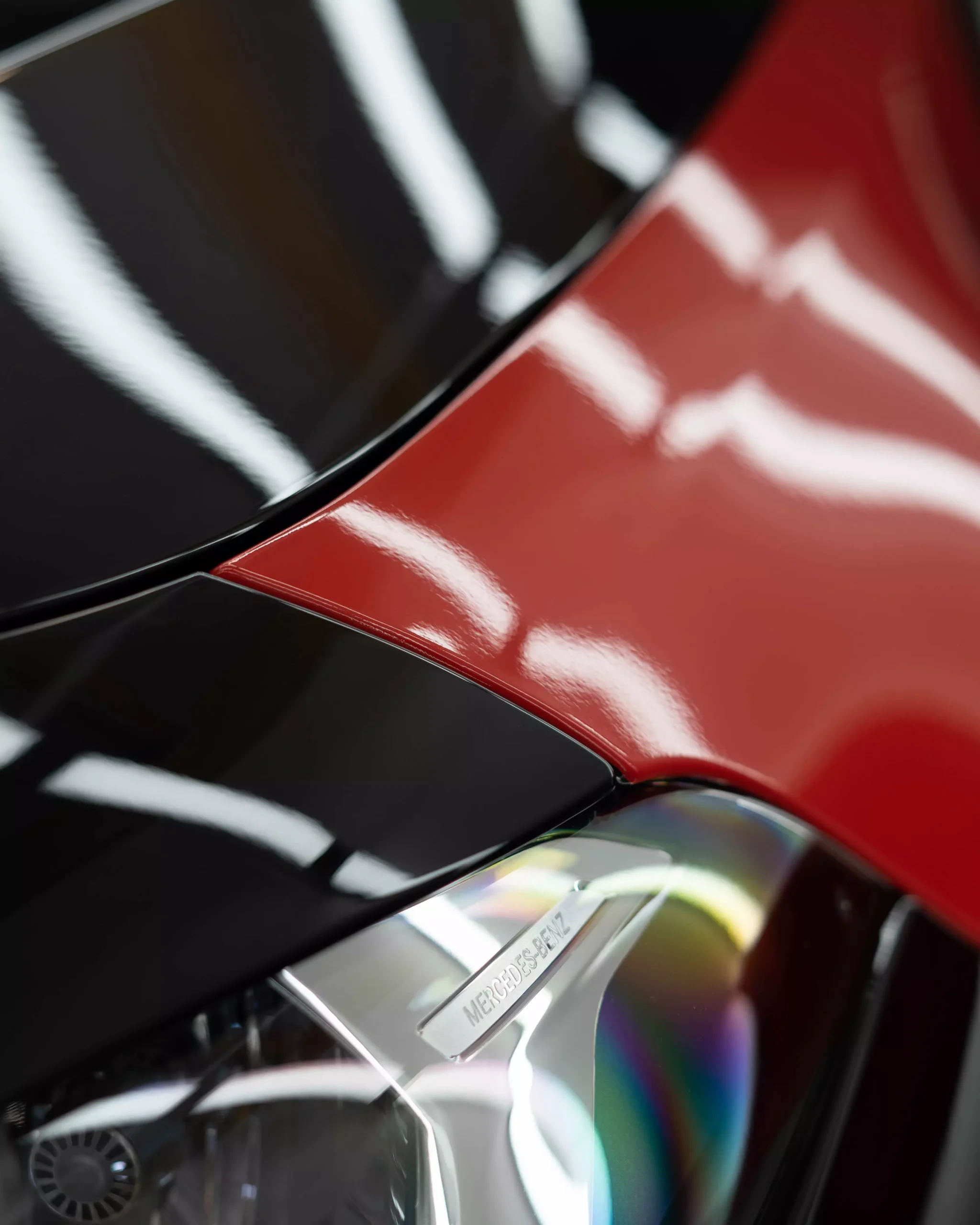 Mercedes-Benz A180 in cardinalrot foliert bei der Firma GLAXI in Schwäbisch Hall