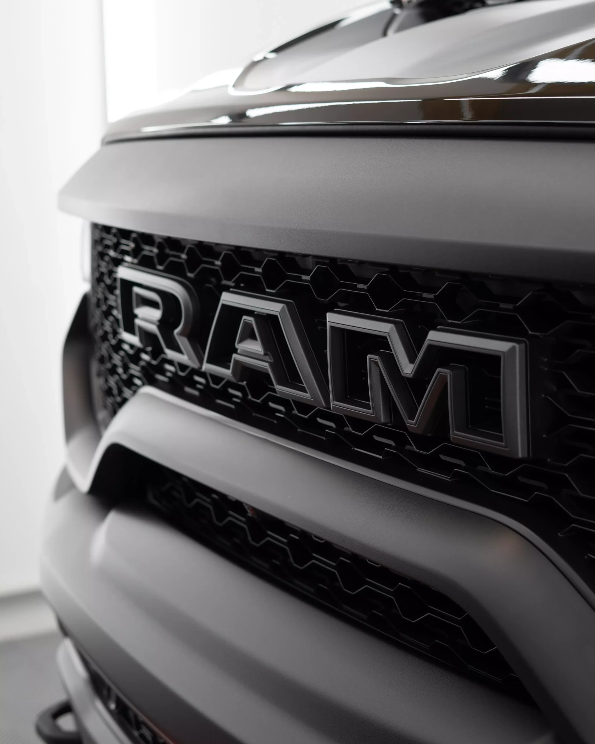 Dodge RAM TRX Keramikversiegelung und Aufbereitung