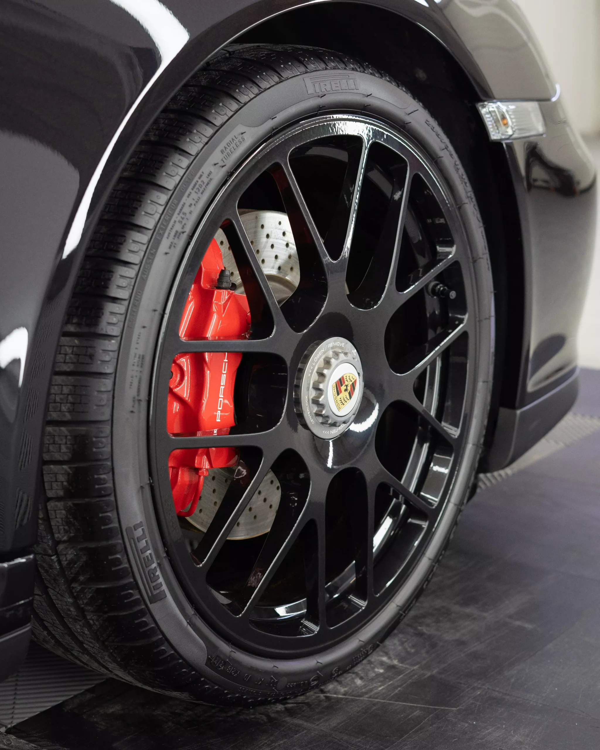 Porsche 911 Keramikversiegelung. Insbesondere für Porsche 997 GTS wie hier auf dem Bild zu sehen.