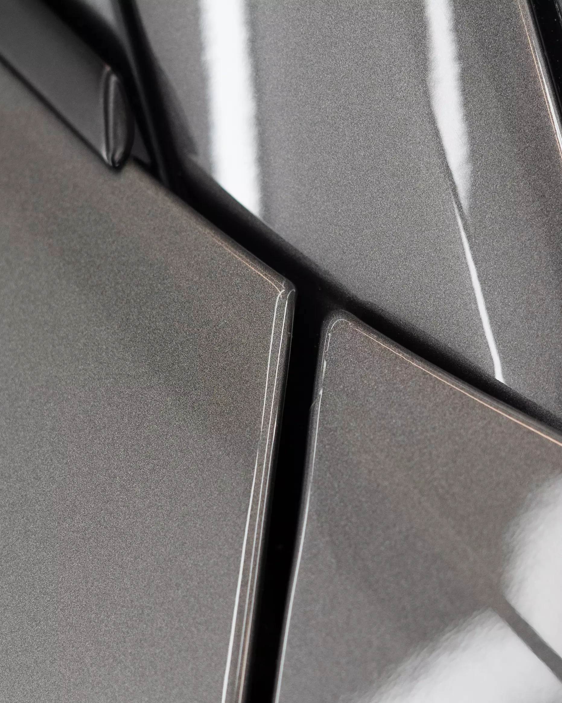 Ecken und Kanten der Folie bei einer Porsche Lackschutzfolierung