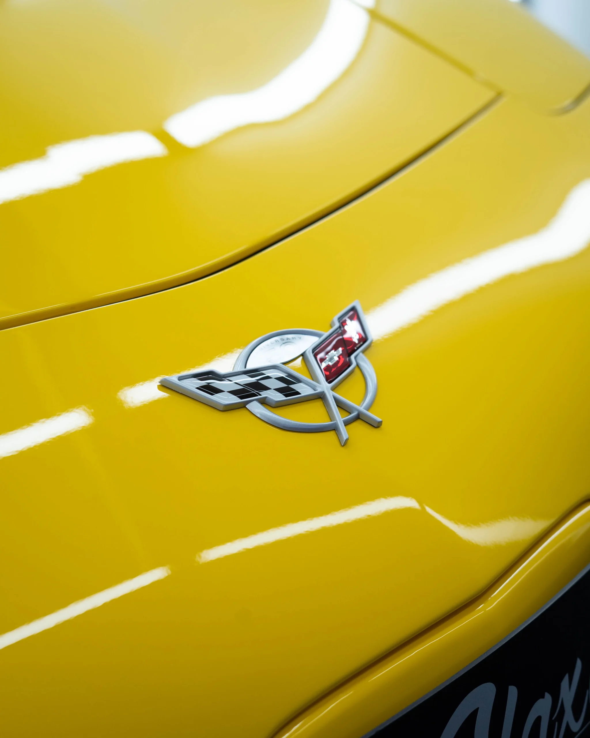 Ein wahres amerikanisches Prachtstück, diese Chevrolet Corvette C5 in gelb, sieht aus wie frisch lackiert ist tatsächlich aber nur hochwertig aufbereitet.