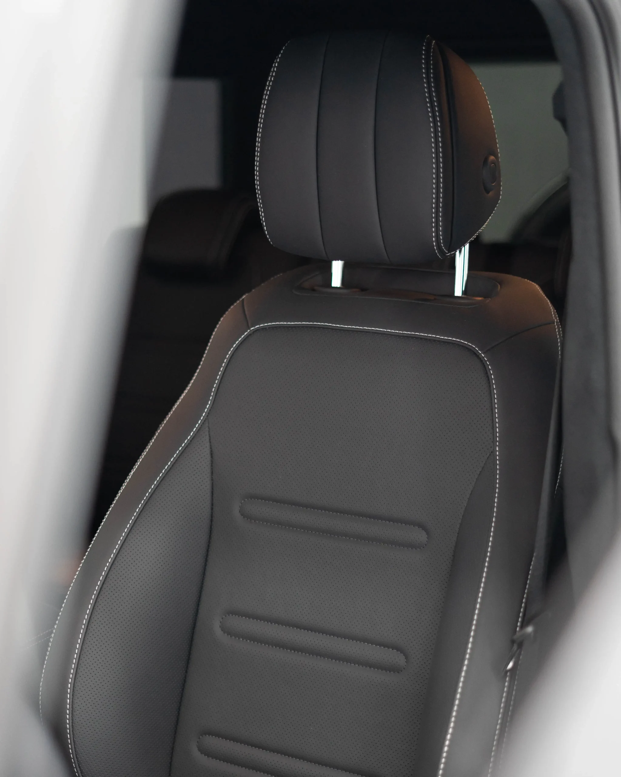 Die G-Klasse hat sich soweit entwickelt dass dieser G400d mittlerweile nicht mehr nur ein Offroader ist sondern ein Luxus-Offroader.