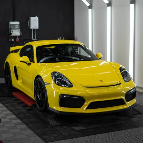 Dieser Porsche 718 Cayman GT4 ist ein wahres Wunderwerk der Ingenieurskunst.