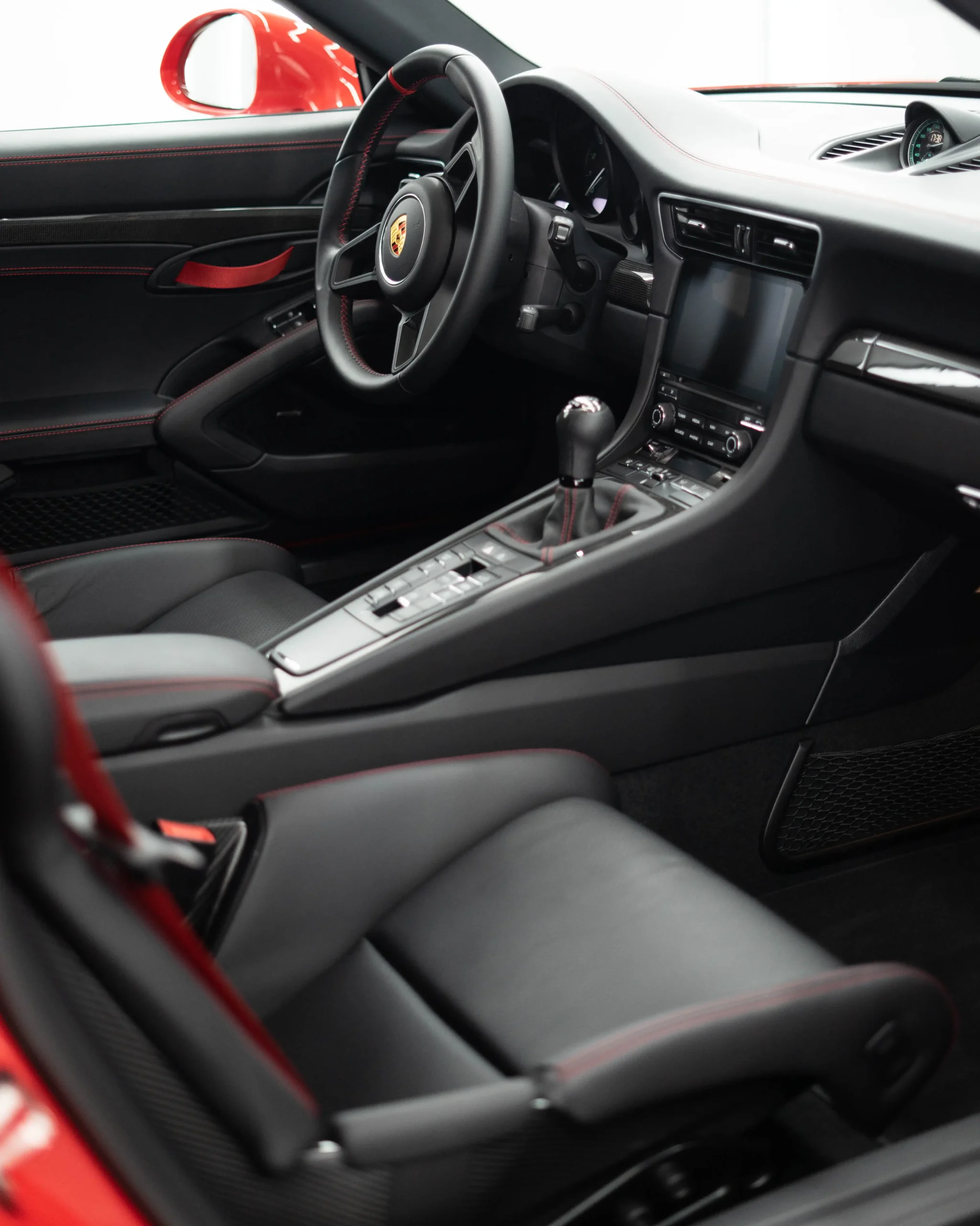 Dieser Porsche 991.2 Speedster reißt alle Blicke auf sich. Extrem limitiert, selten und vor allem Wertvoll.