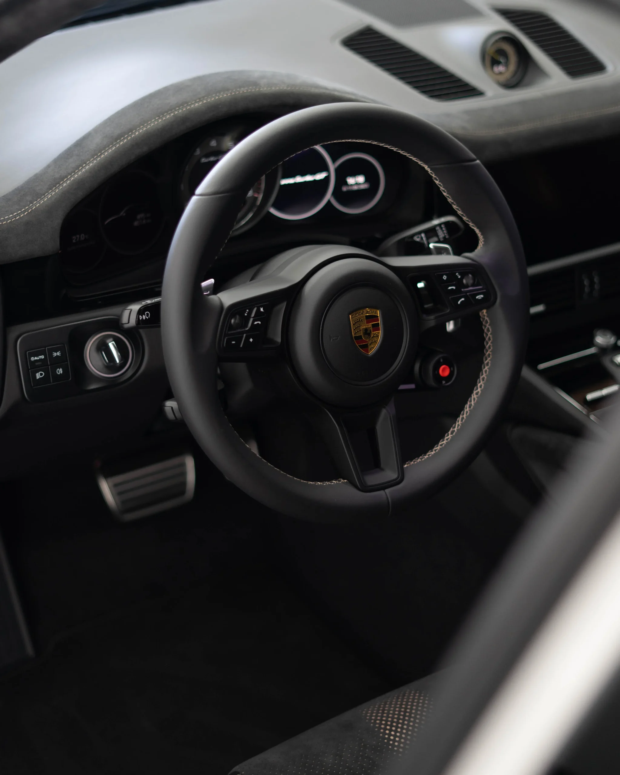 Beeindruckend ist dieser Porsche Cayenne Turbo GT bei jedem Blick den man auf ihn wirft.